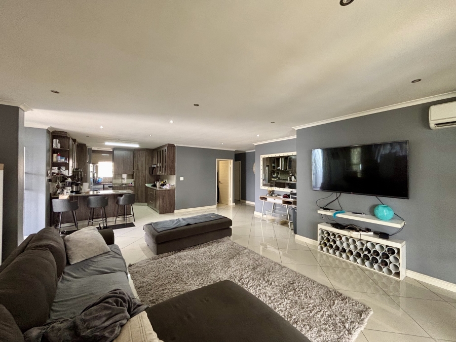 3 Bedroom Property for Sale in Brackenfell South Western Cape